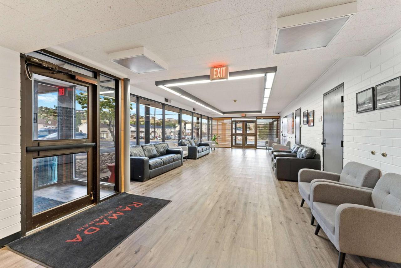 Ramada By Wyndham Cedar City Eksteriør billede