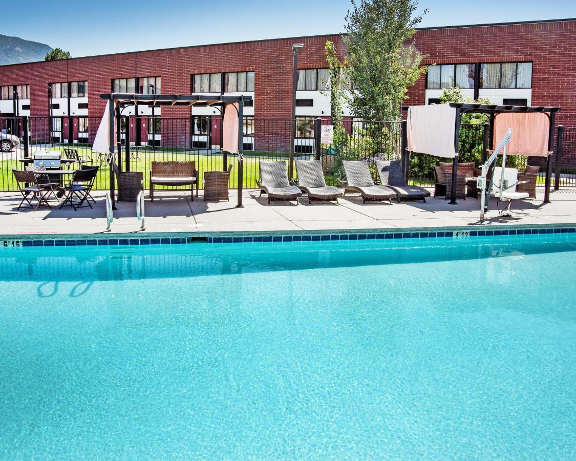 Ramada By Wyndham Cedar City Eksteriør billede